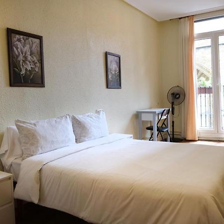 Apain Ht Apartment Сан Себастиан Екстериор снимка